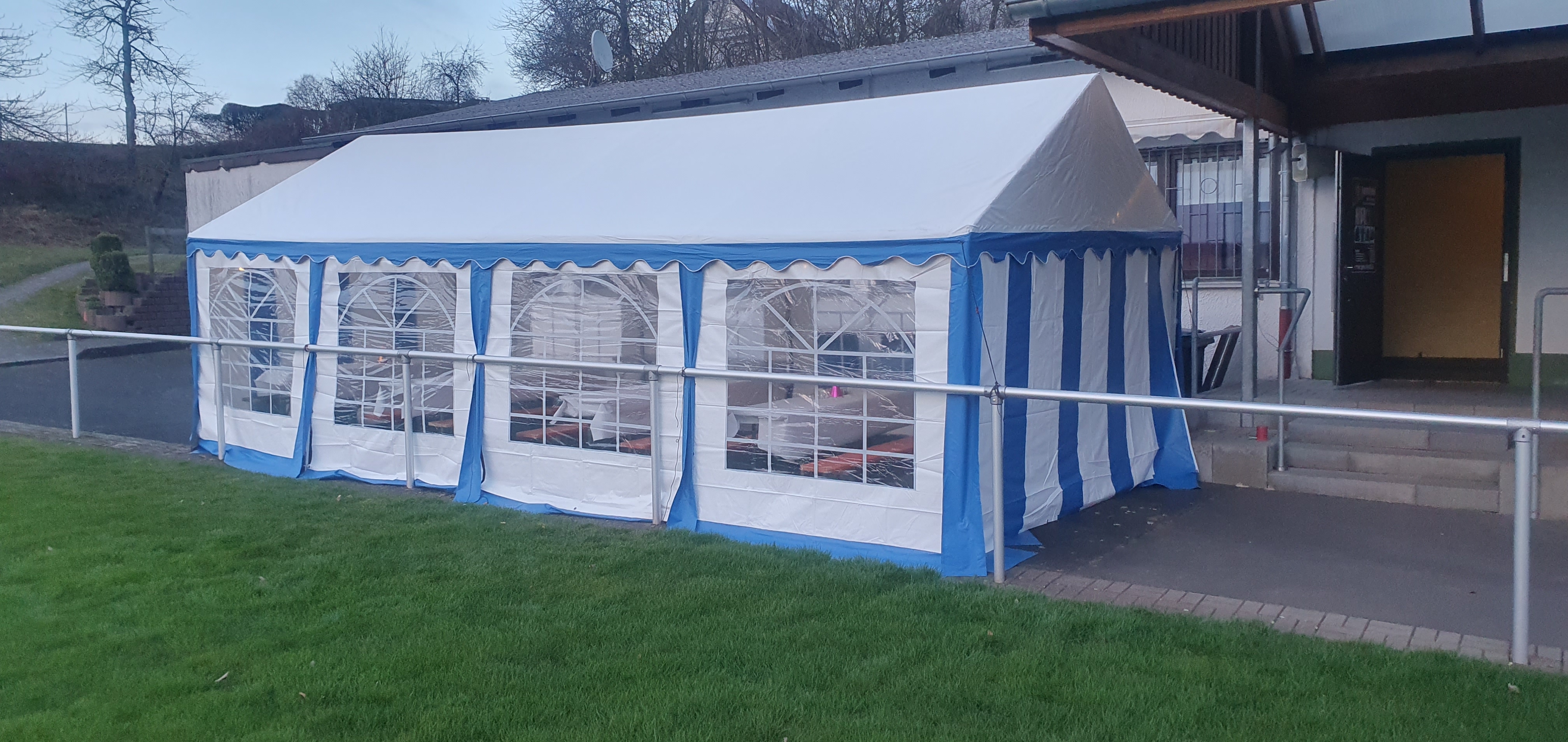 Ansicht Zelt 4 x 8 mtr. -3